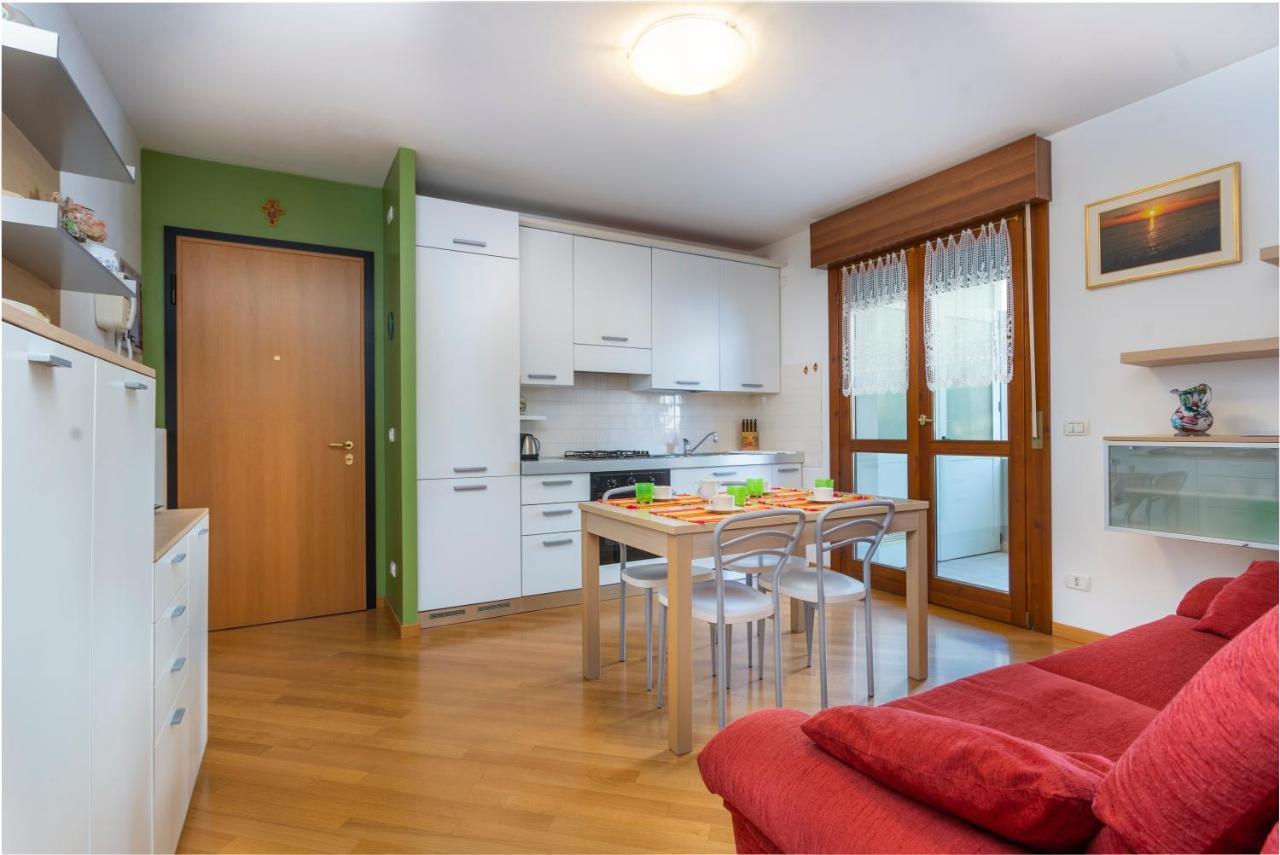 Ai Gelsomini - Lovely Flat With Terrace And Parking! Удіне Екстер'єр фото