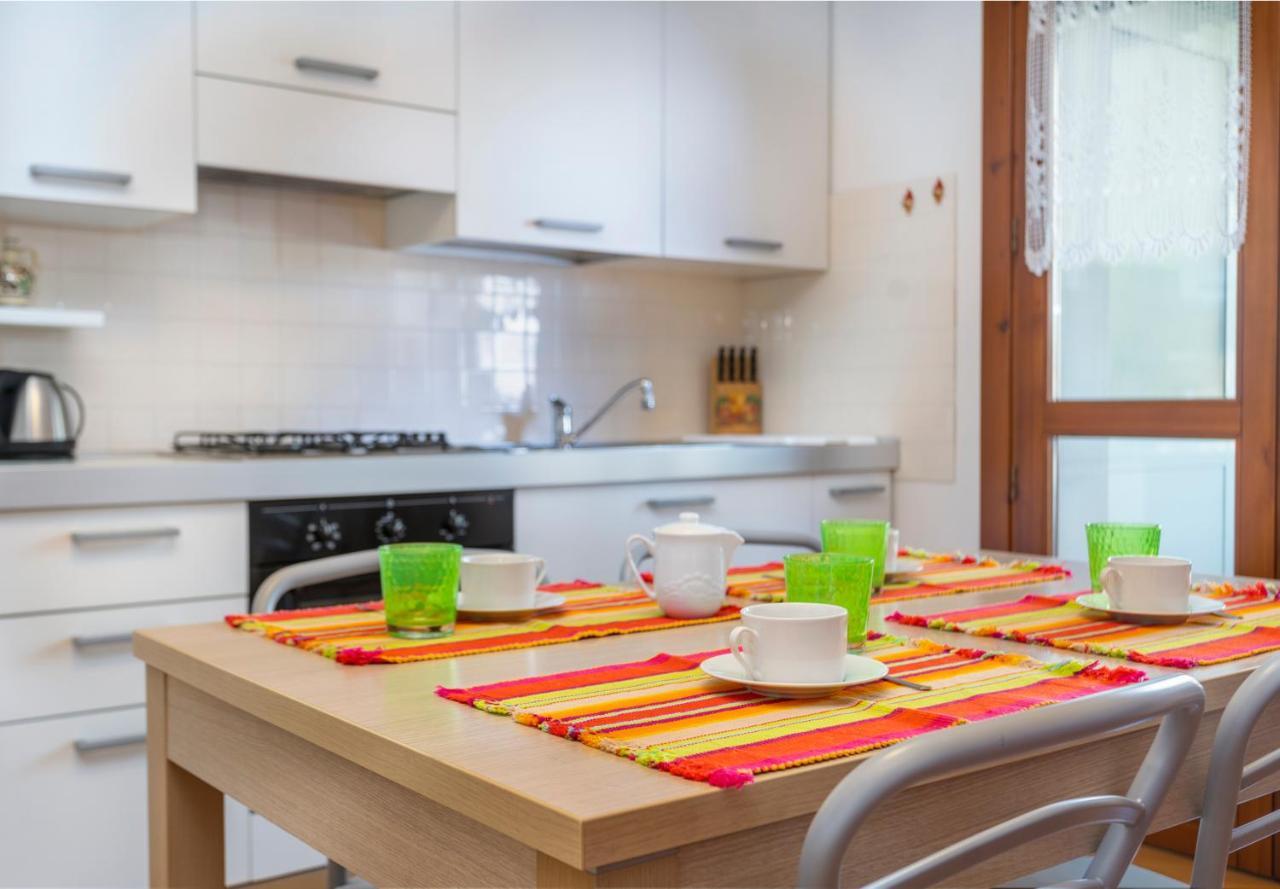 Ai Gelsomini - Lovely Flat With Terrace And Parking! Удіне Екстер'єр фото
